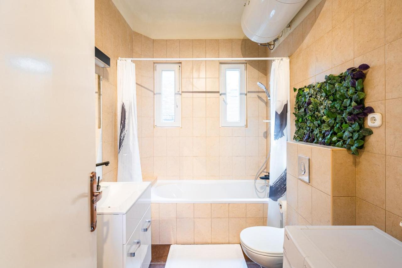 Sunny New Luxurious Home At The Jewish District Budapest Exterior foto
